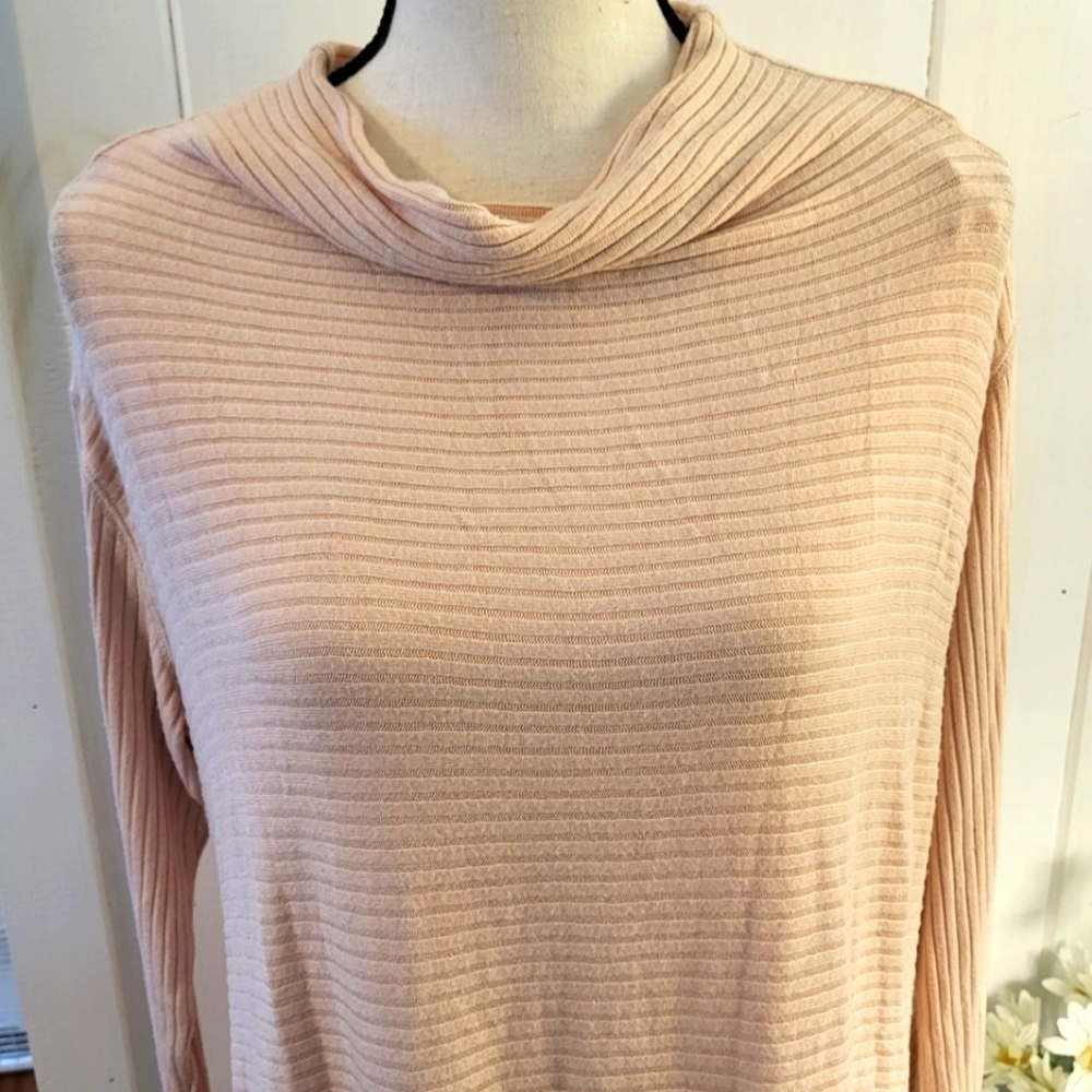 FREE PEOPLE Lovers Split Back Pullover Ribbed Tun… - image 2